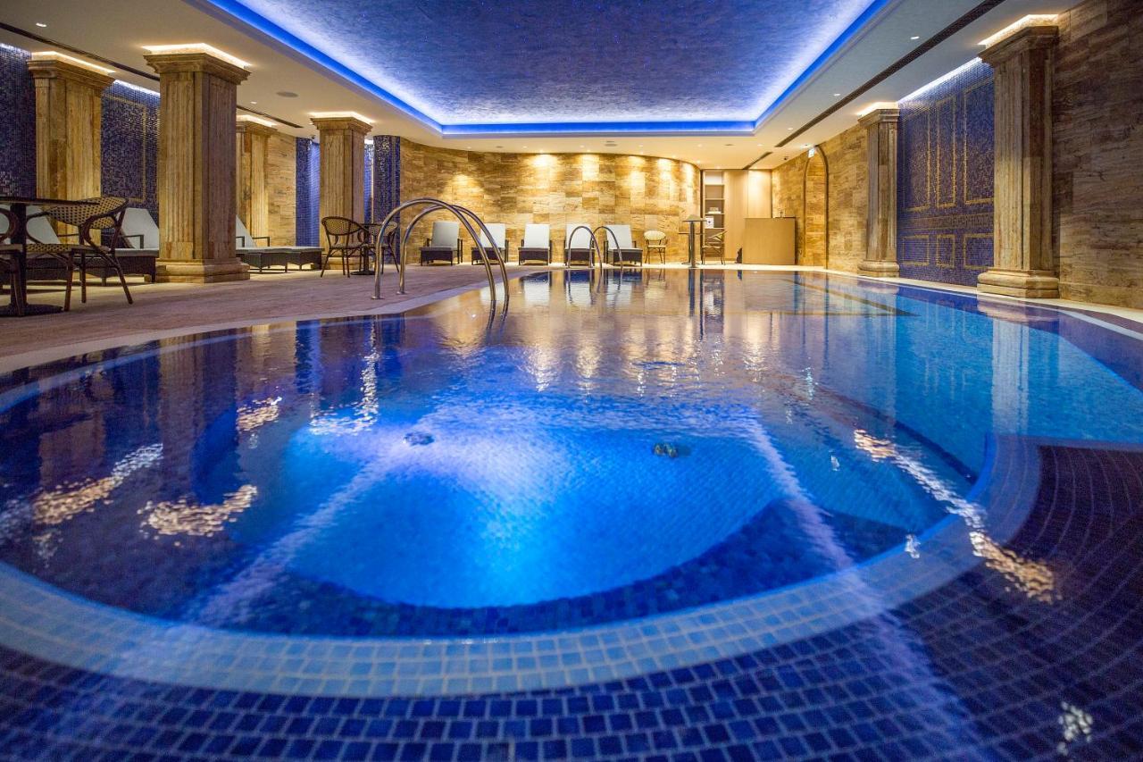 A Hoteli - Hotel Park Vrnjačka Banja エクステリア 写真 The Spa at The Dorchester