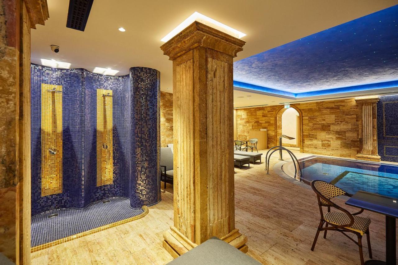 A Hoteli - Hotel Park Vrnjačka Banja エクステリア 写真 The spa at the Hotel de la Ville