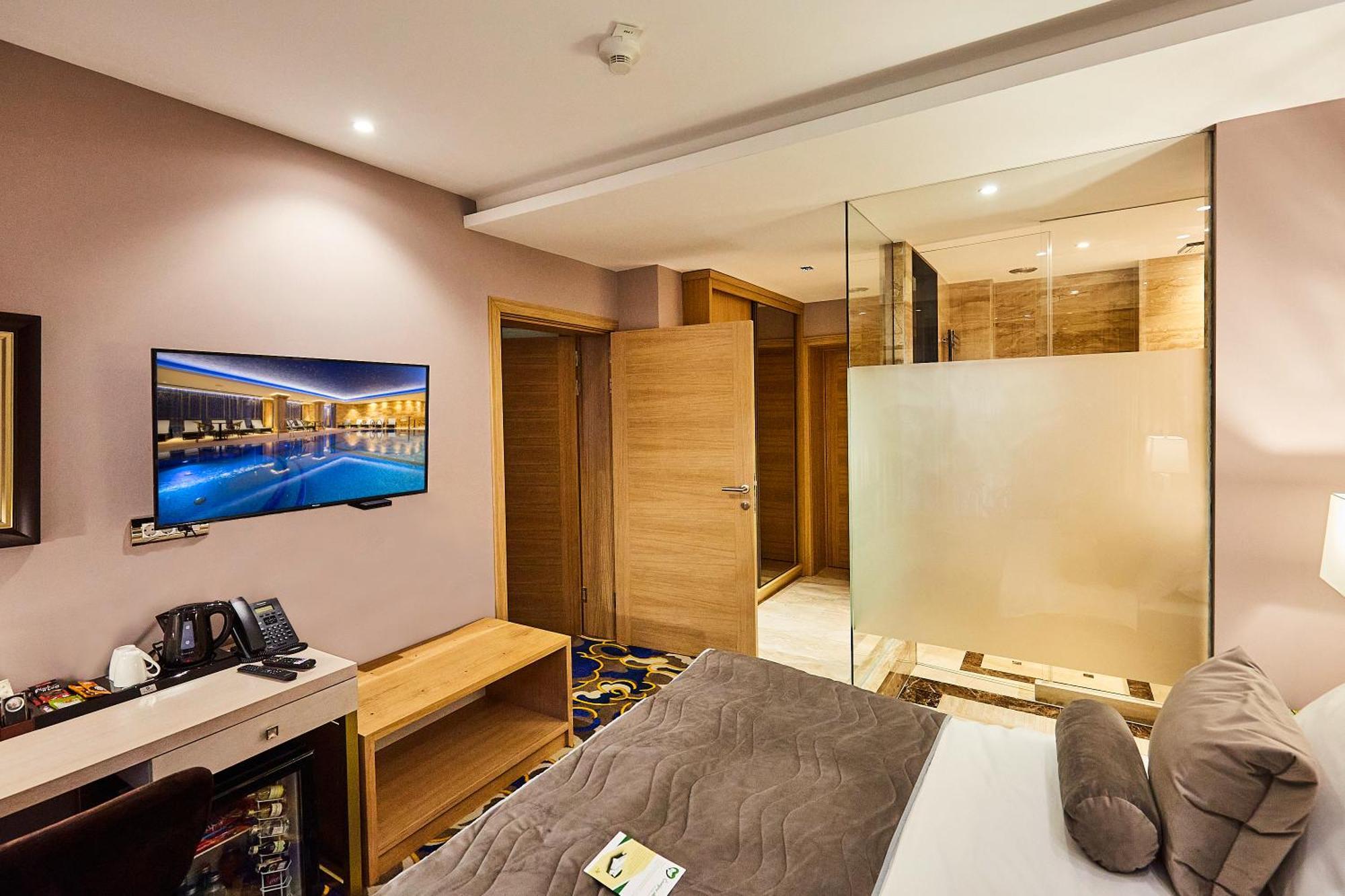 A Hoteli - Hotel Park Vrnjačka Banja エクステリア 写真 A room at the hotel