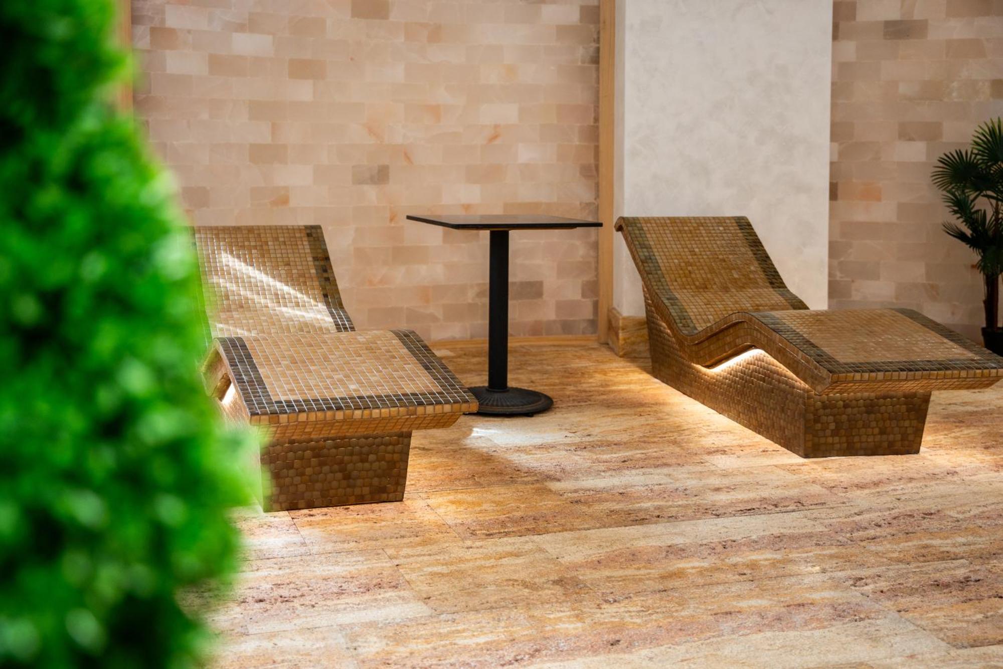 A Hoteli - Hotel Park Vrnjačka Banja エクステリア 写真 The spa at the Hotel